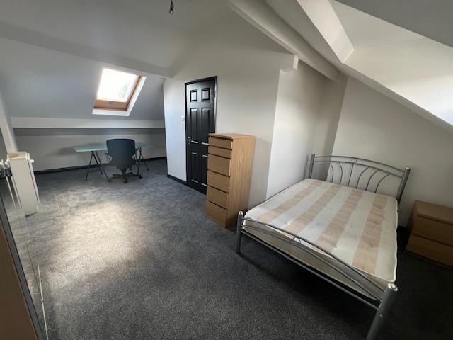 129 Charlotte Road,Bramall Lane,Sheffield,4 Bedrooms Bedrooms,2 BathroomsBathrooms,Terraced,1712